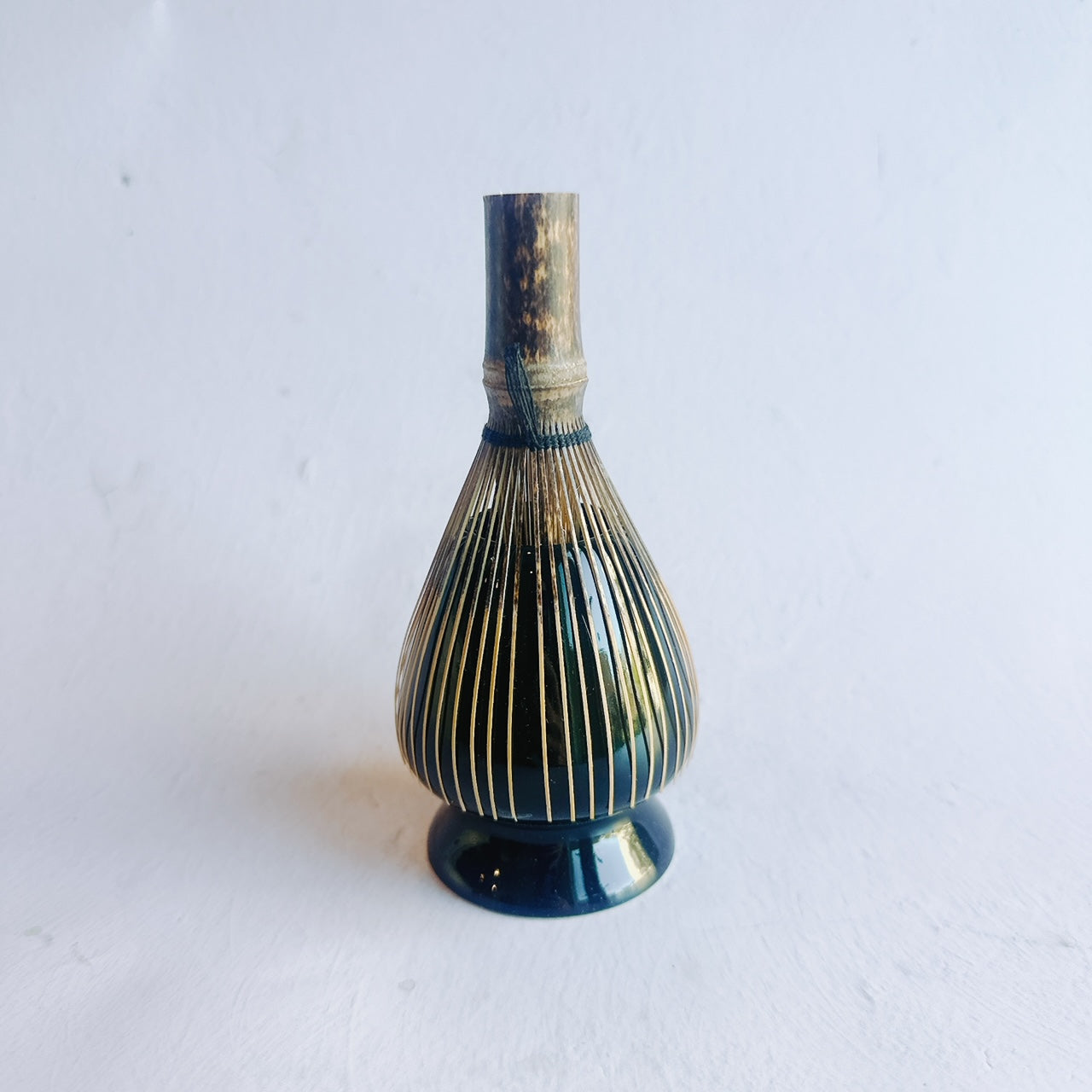 Black Ceramic Matcha Whisk Stand